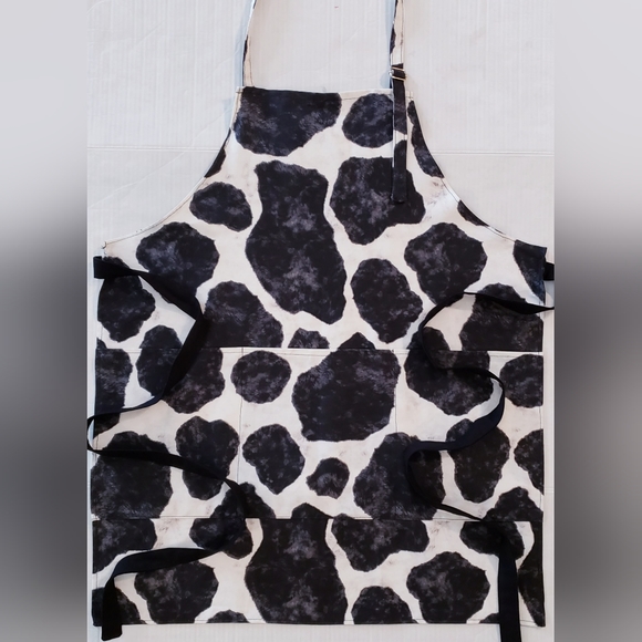 Cow print apron - Picture 4 of 9